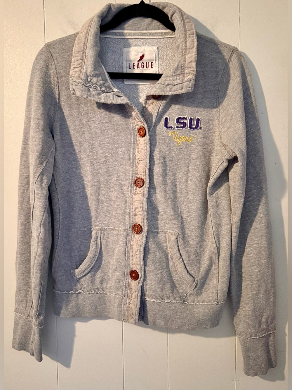 League Collegiate Wear LSU Tigers Button Down Jacket, Sz XL